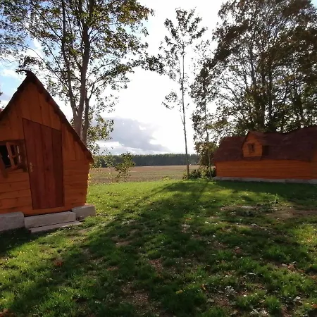 Petite Cabane De La Gare De Lurey Conflans Οργανωμένο κάμπινγκ